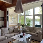 Valkeinen Сasa de vacaciones