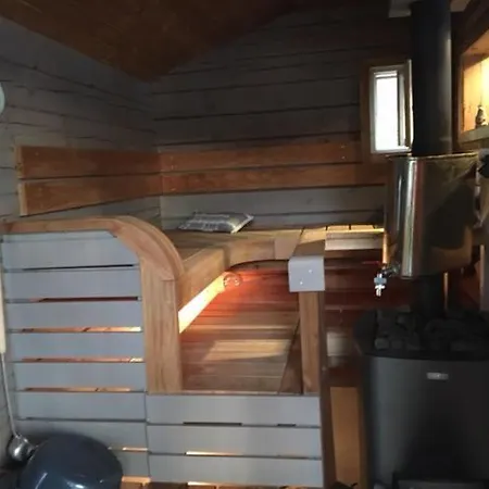 Valkeinen Hébergement de vacances *